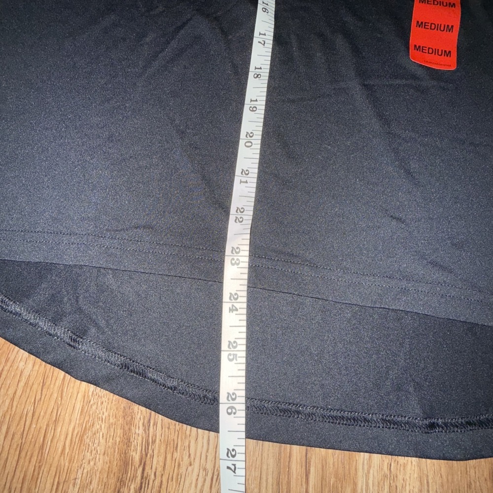 Adidas Women's ‎ Active Tee Size Medium Black - Picture 6 of 7